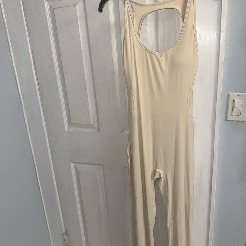 Cream Sleeveless Jumpsuit